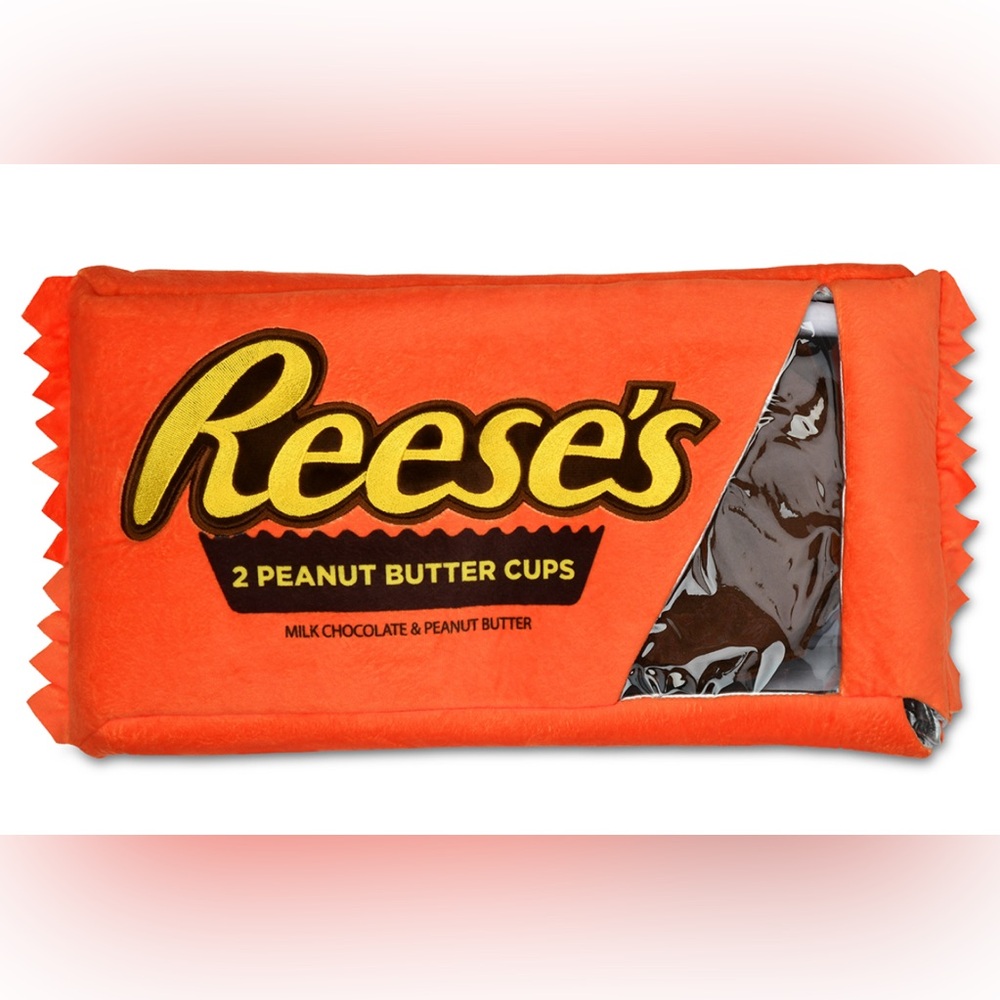 Reese's Peanut Butter Cups Throw Pillow W/ Two Mini Plush Candies Inside NEW